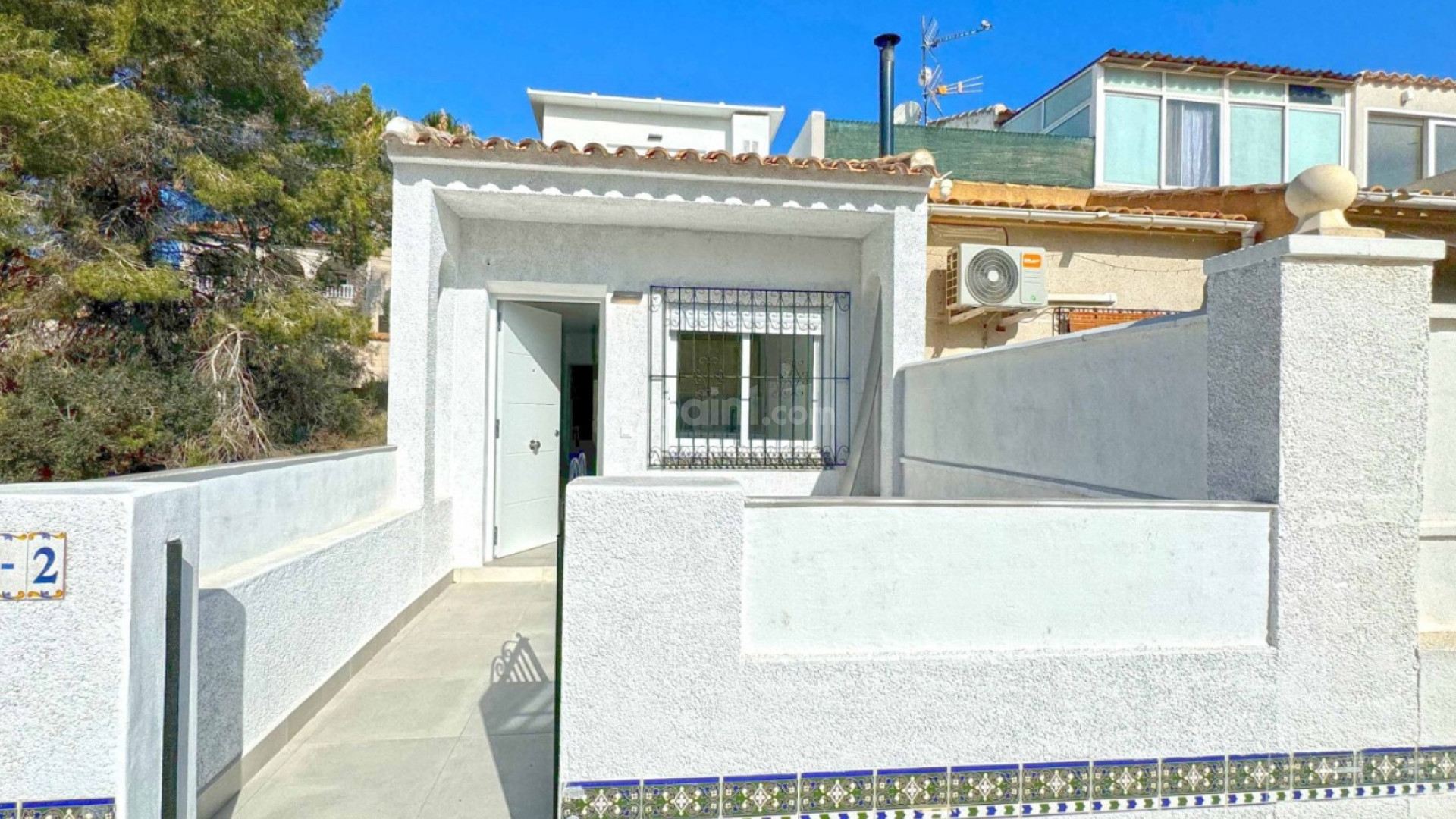 Bruktbolig - Villa -
Orihuela Costa - Villamartin