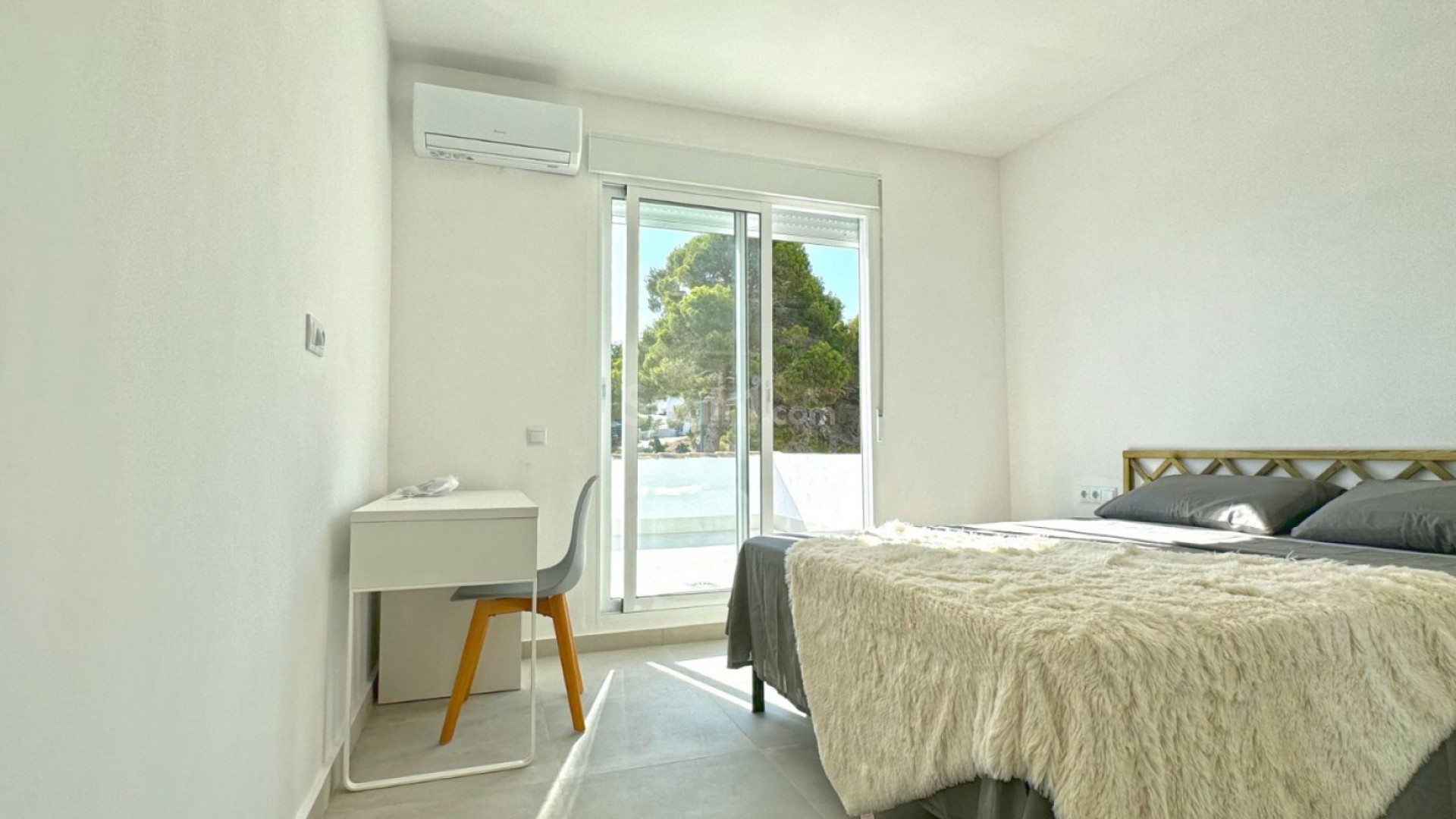 Bruktbolig - Villa -
Orihuela Costa - Villamartin