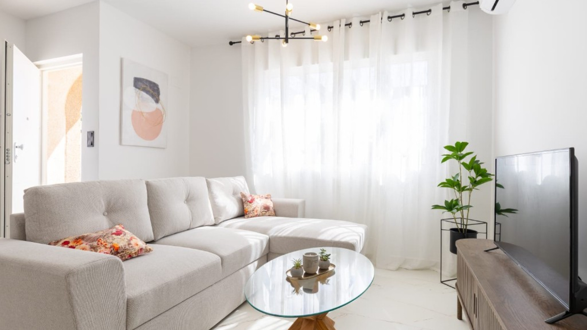 Bruktbolig - Villa -
Orihuela Costa - Villamartin