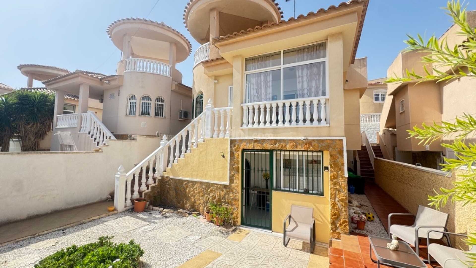 Bruktbolig - Villa -
Orihuela Costa - Villamartin