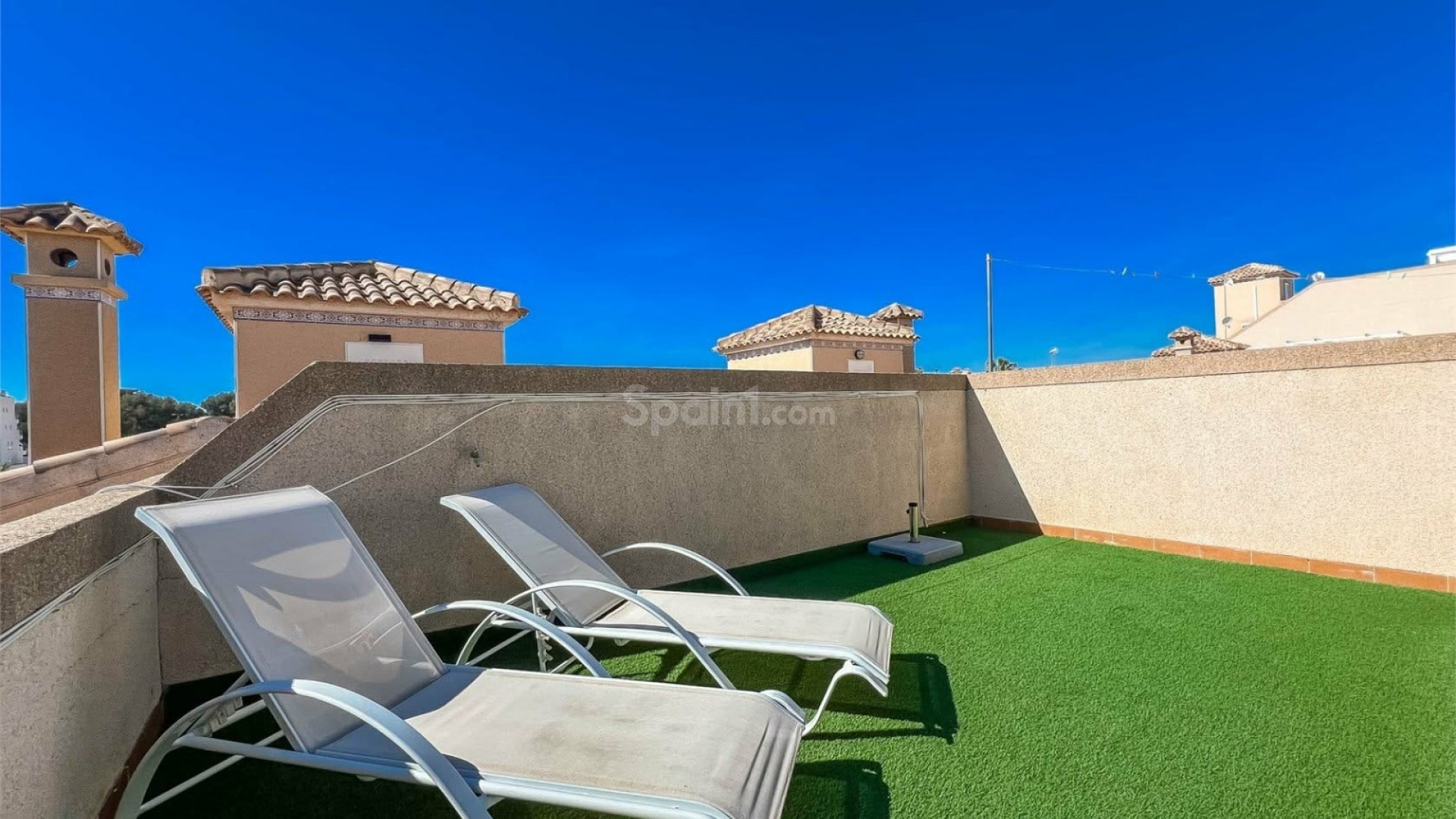 Bruktbolig - Villa -
ORIHUELA COSTA - Villamartin