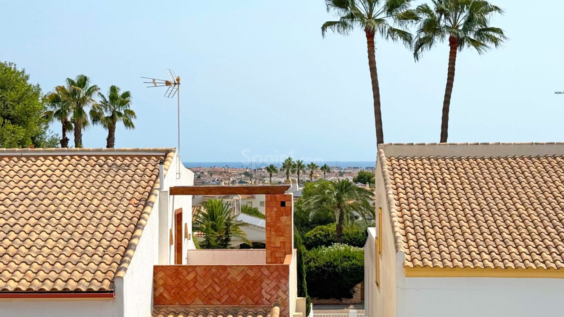 Bruktbolig - Villa -
Orihuela Costa - Villamartin