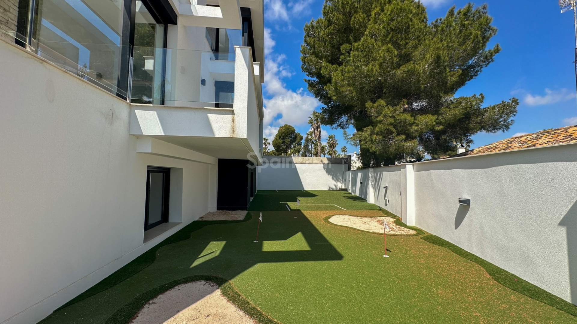 Bruktbolig - Villa -
Orihuela Costa - Villamartin