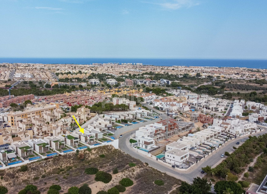 Bruktbolig - Villa -
Orihuela Costa - Villamartin