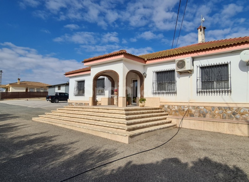 Bruktbolig - Villa -
ORIHUELA - La Matanza