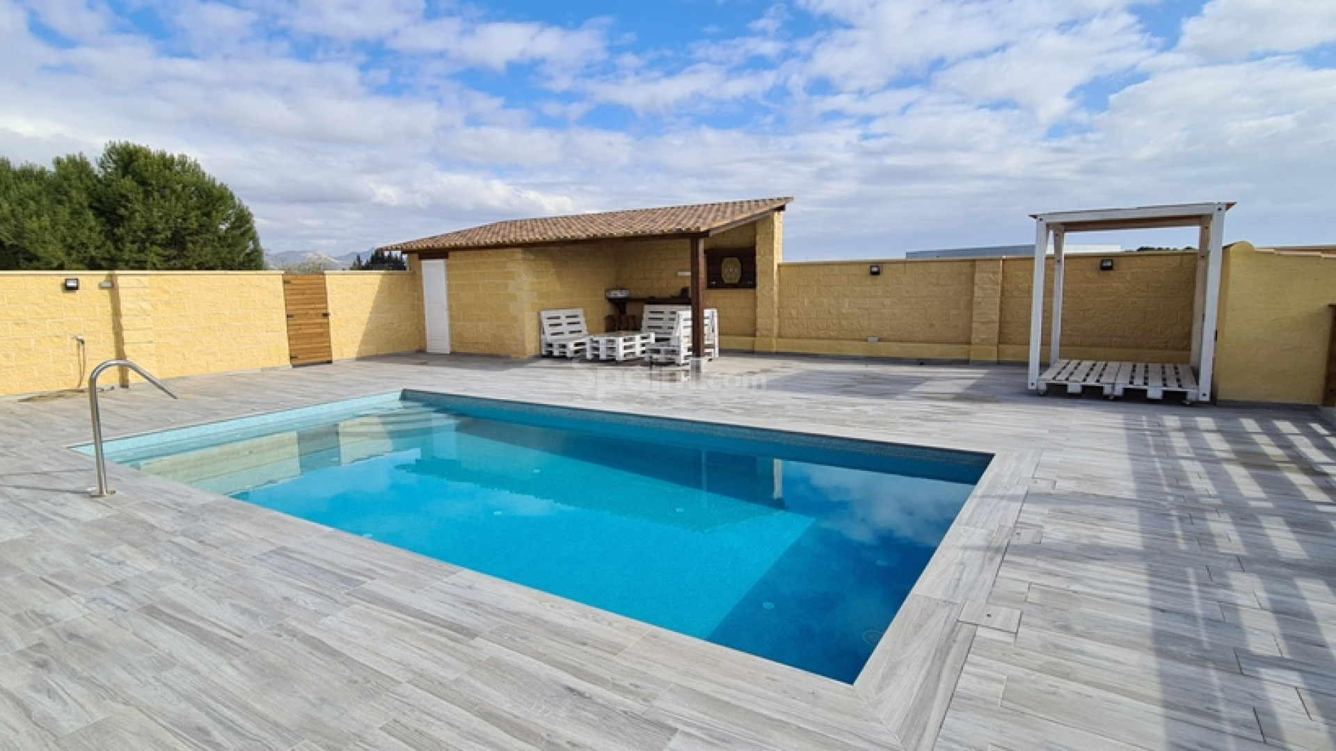 Bruktbolig - Villa -
ORIHUELA - La Matanza