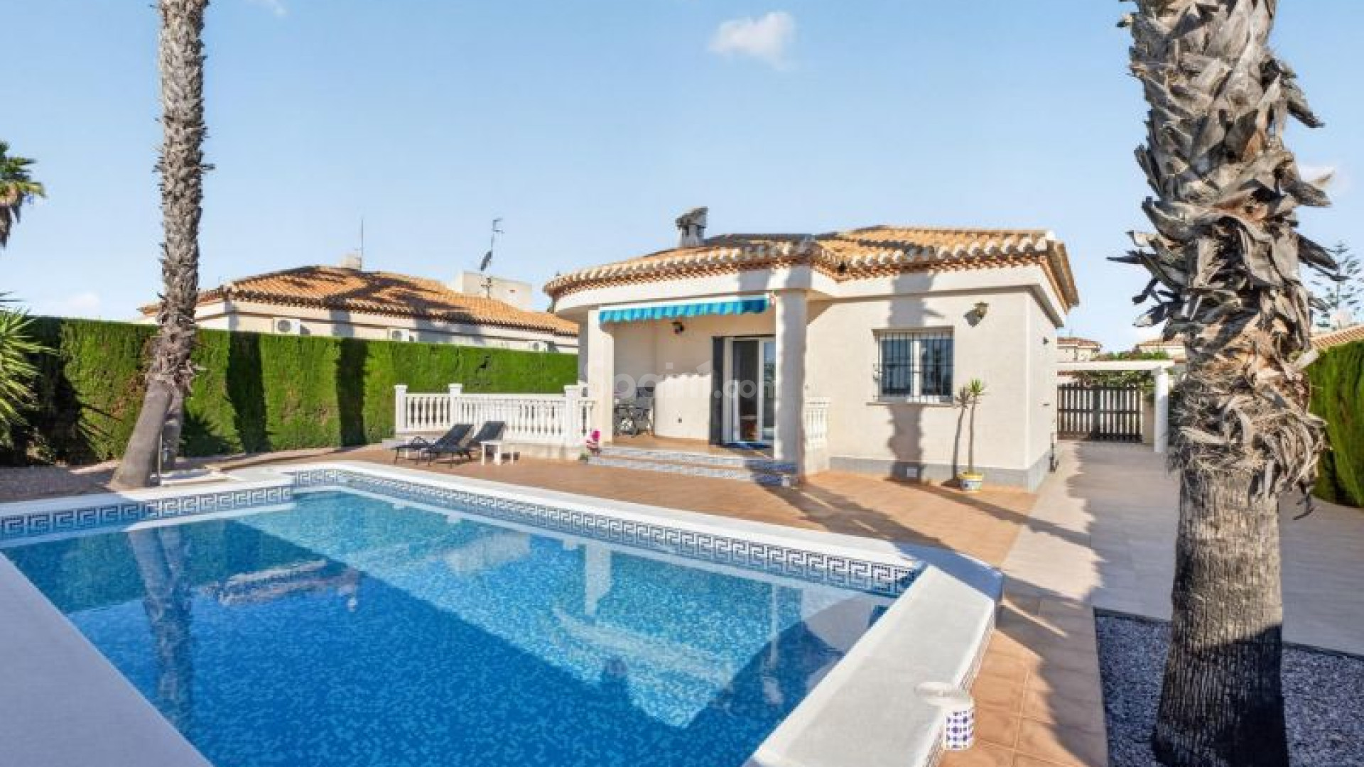 Bruktbolig - Villa -
Orihuela - Playa Flamenca