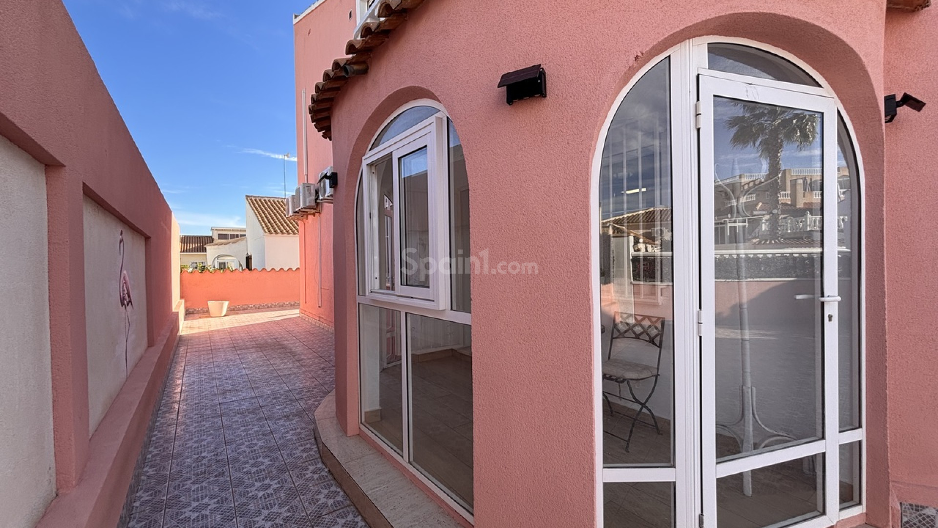 Bruktbolig - Villa -
Playa Flamenca