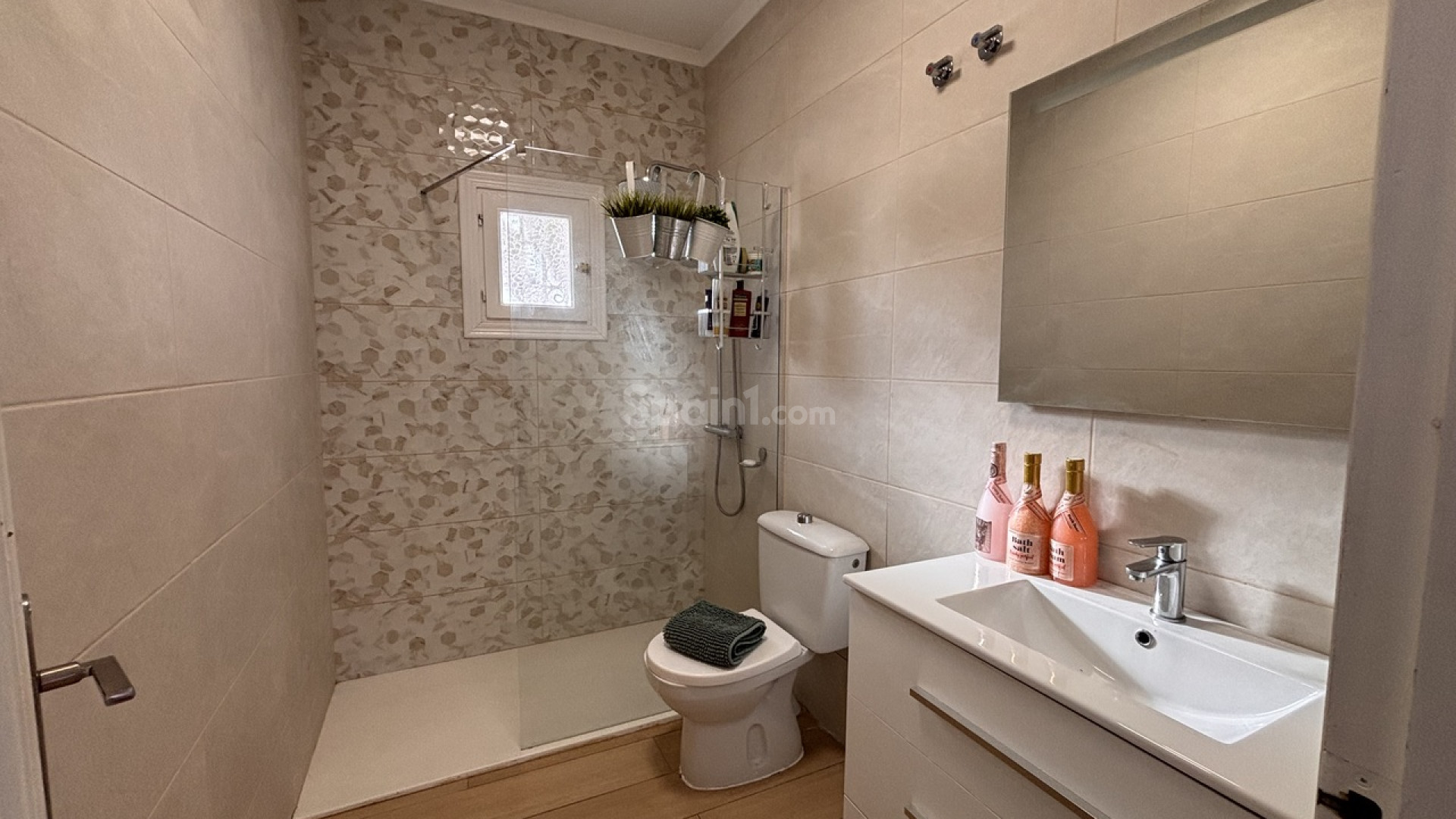 Bruktbolig - Villa -
Playa Flamenca