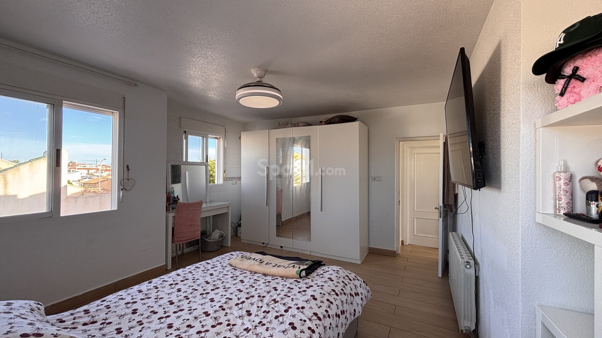 Bruktbolig - Villa -
Playa Flamenca