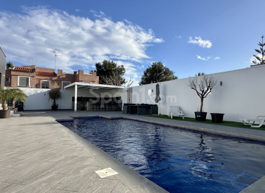 Bruktbolig - Villa -
Rojales - Ciudad Quesada