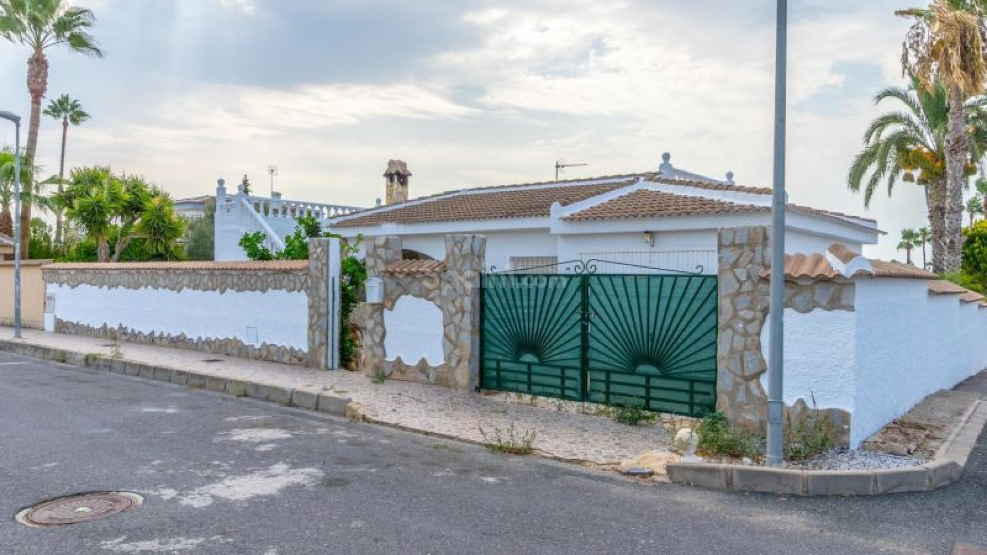 Bruktbolig - Villa -
Rojales - Pueblo Bravo