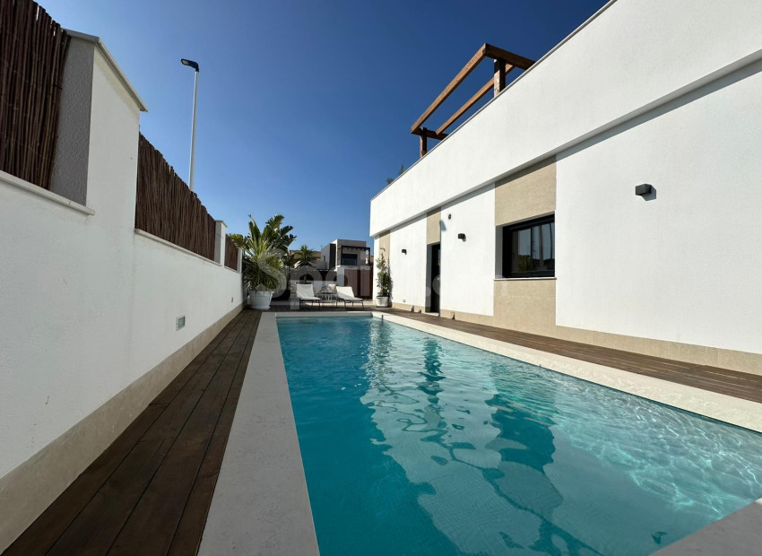Bruktbolig - Villa -
San Javier - Santiago de la Ribera