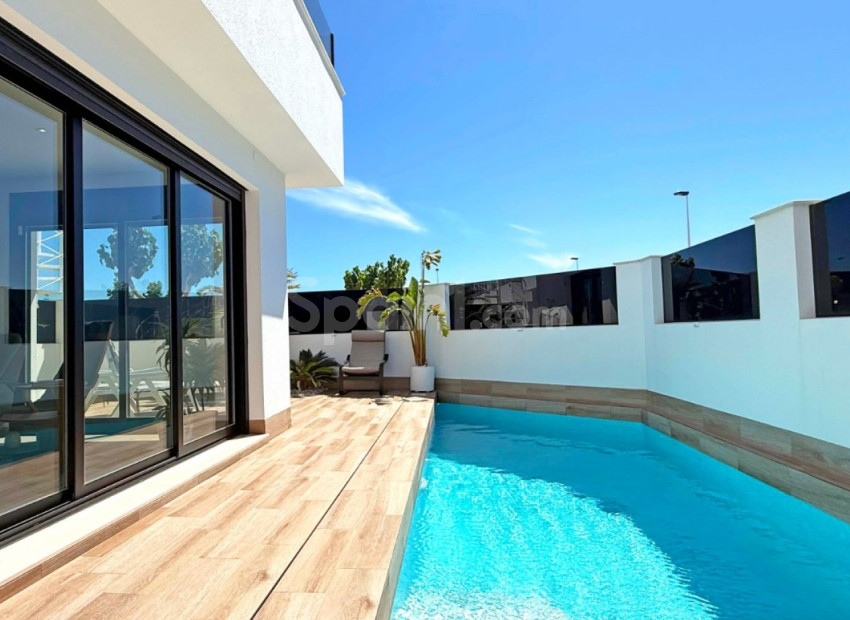 Bruktbolig - Villa -
San Pedro del Pinatar