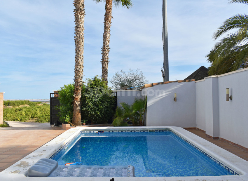 Bruktbolig - Villa -
Torremendo