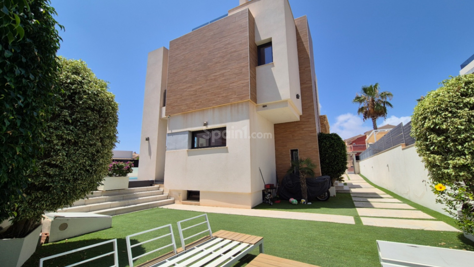 Bruktbolig - Villa -
Torrevieja - Costa Blanca Sur