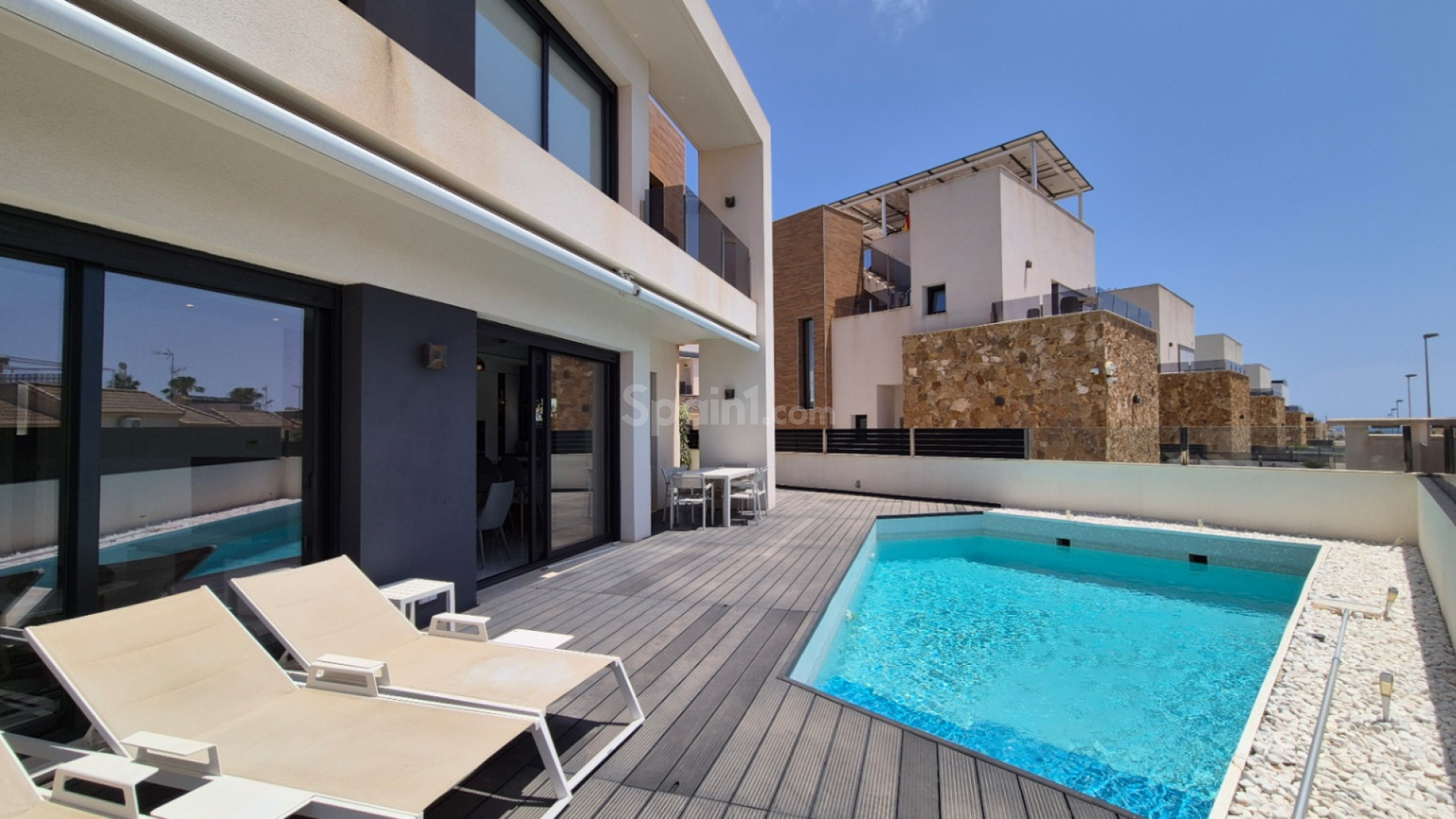 Bruktbolig - Villa -
Torrevieja - Costa Blanca Sur