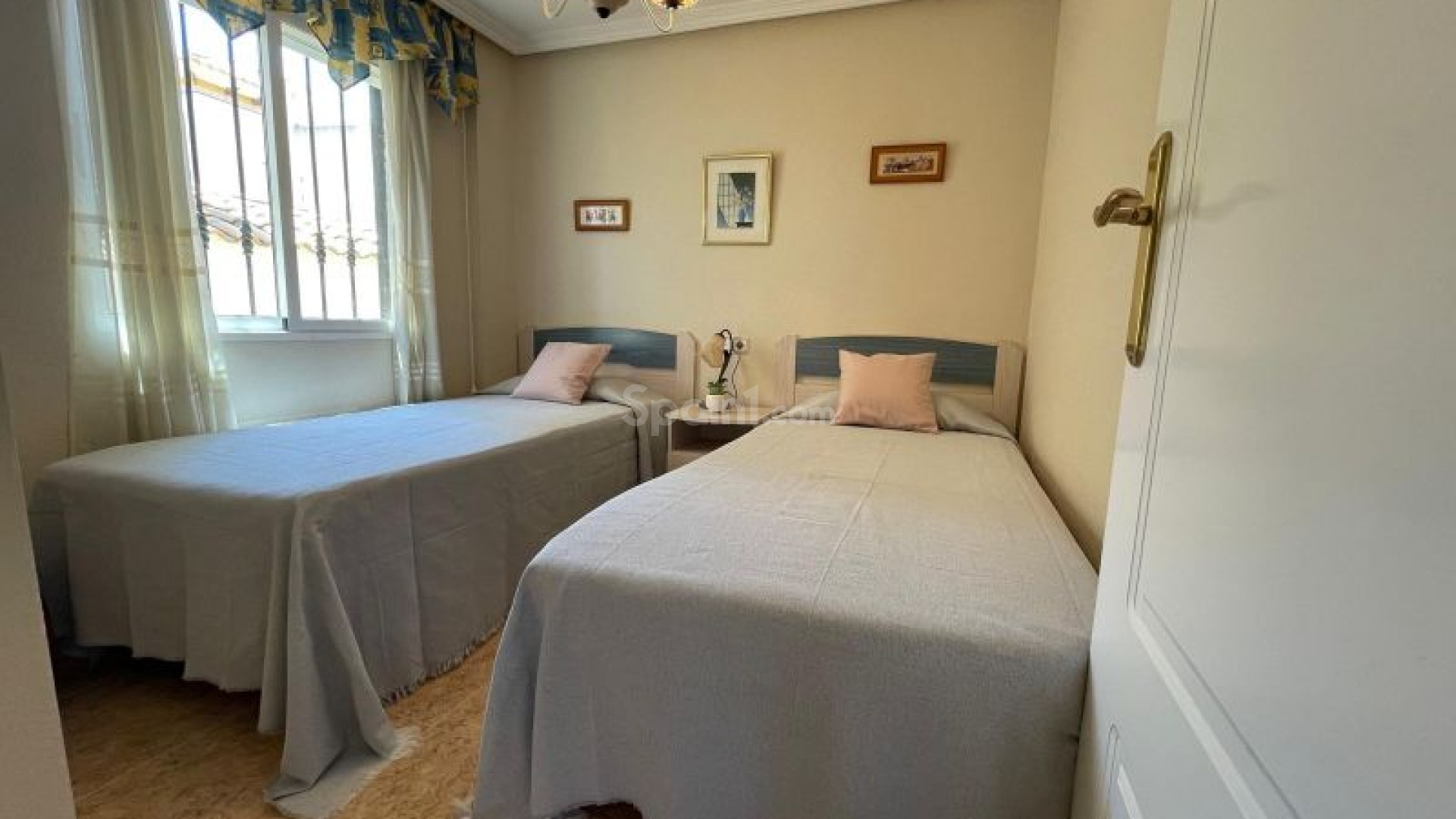 Bruktbolig - Villa -
Torrevieja - La Rosaleda