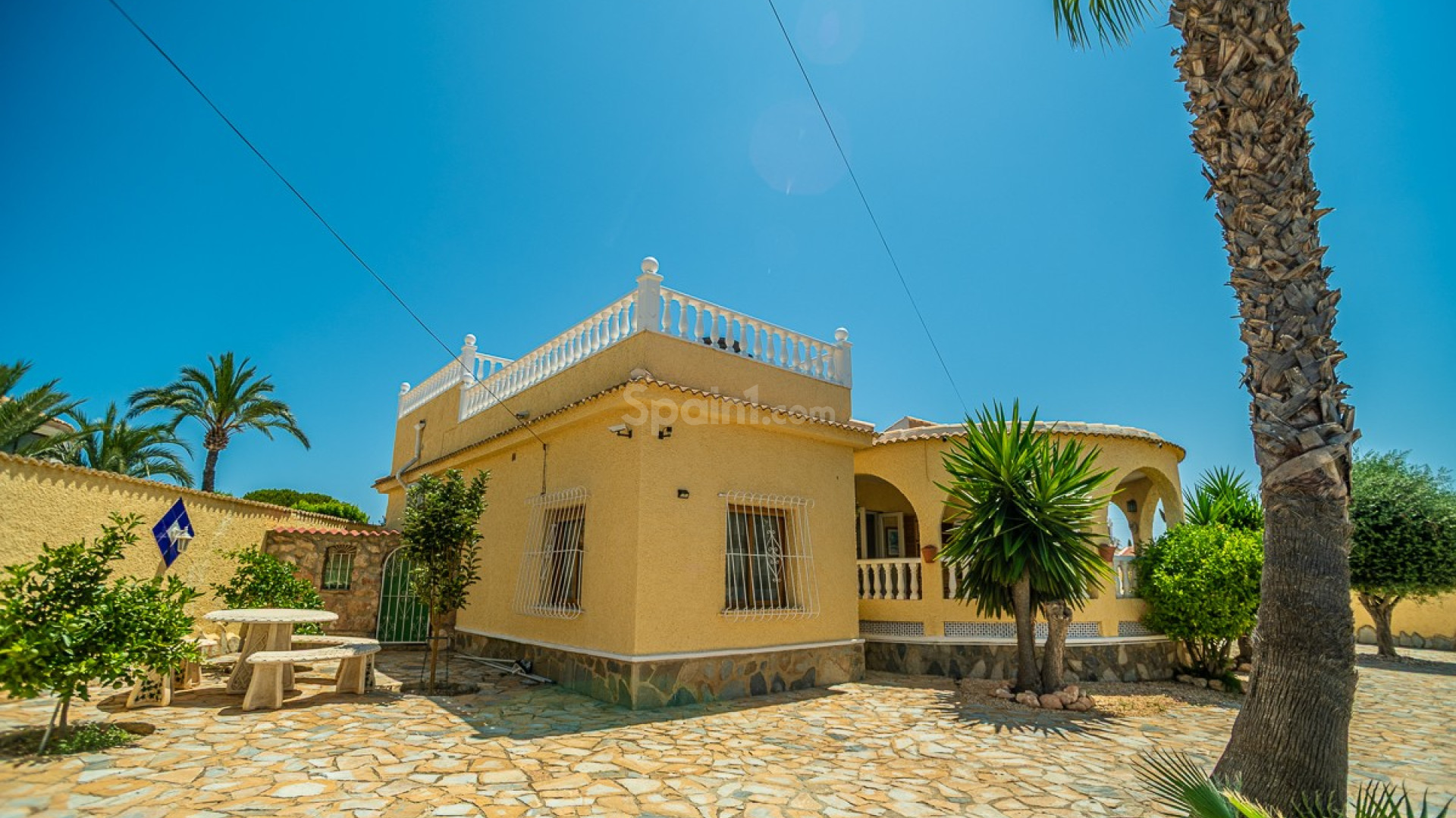Bruktbolig - Villa -
TORREVIEJA - La Siesta