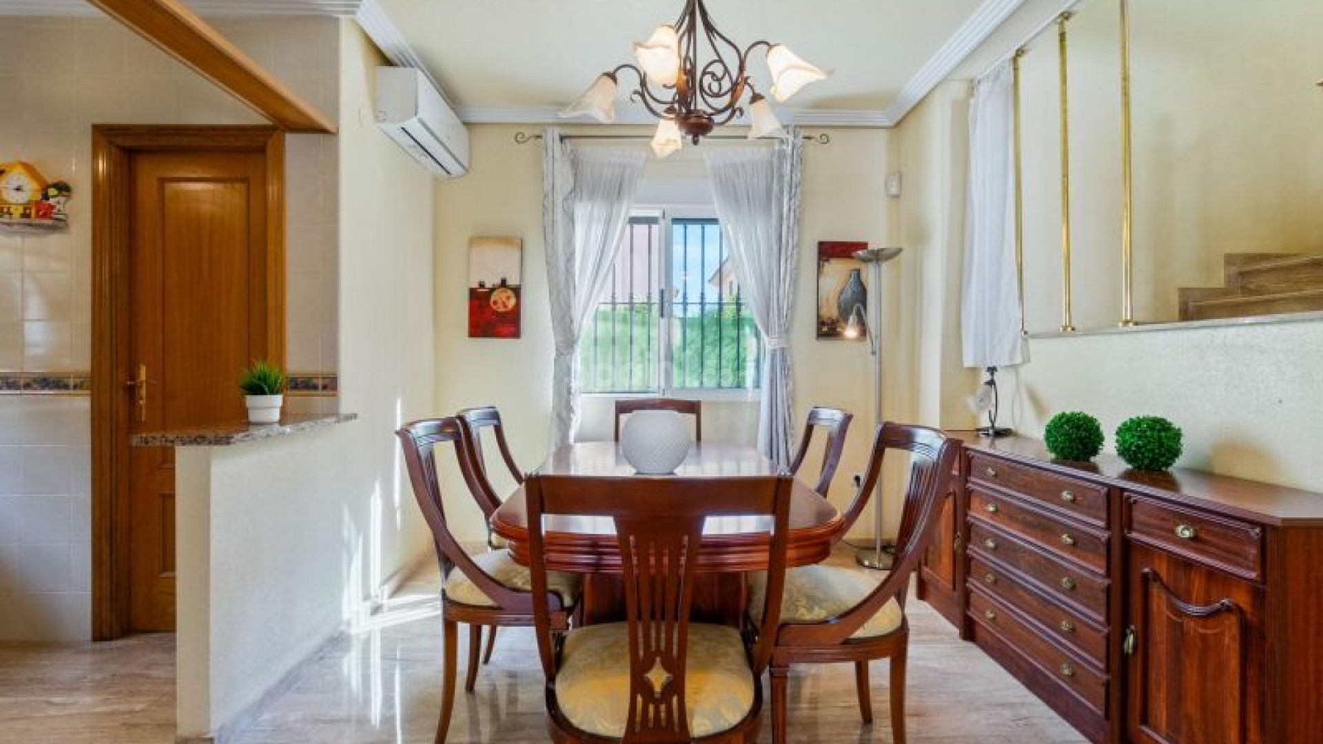 Bruktbolig - Villa -
Torrevieja - Los Altos