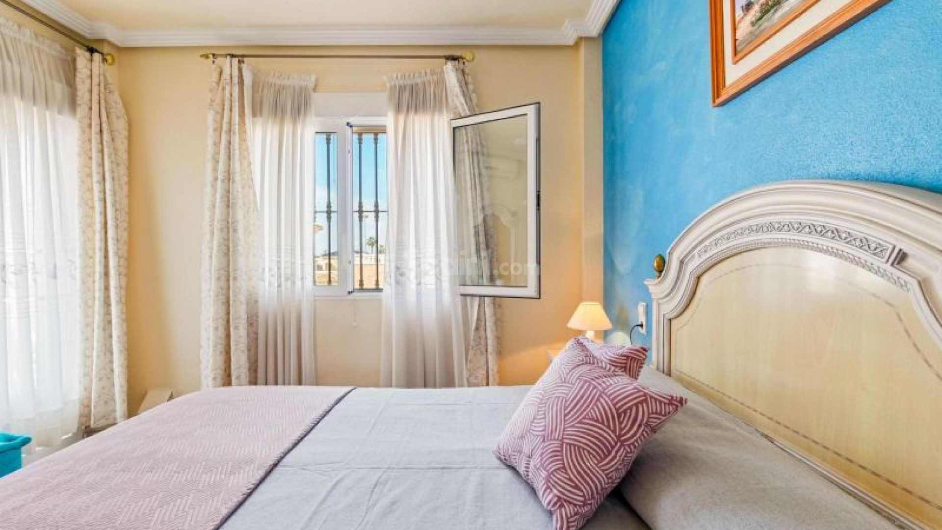 Bruktbolig - Villa -
Torrevieja - Los Altos