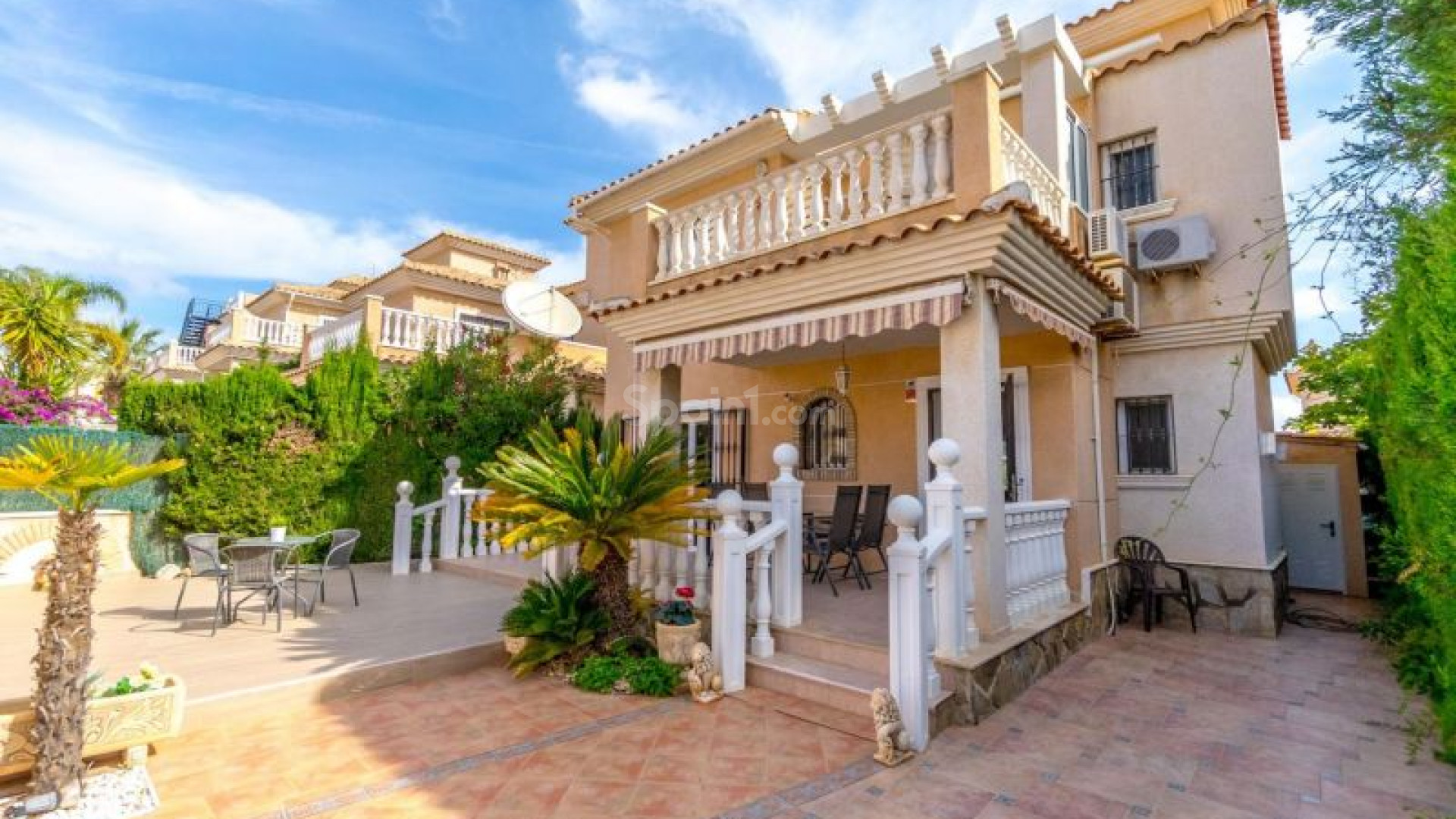Bruktbolig - Villa -
Torrevieja - Los Altos