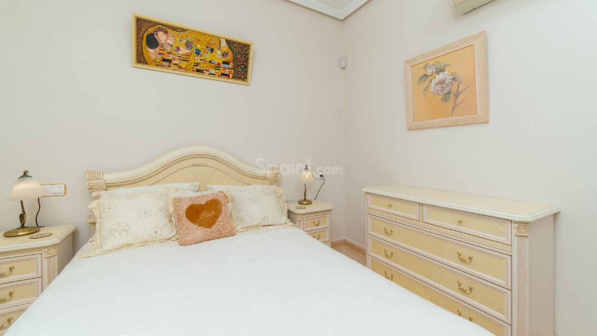 Bruktbolig - Villa -
Torrevieja - Los Altos