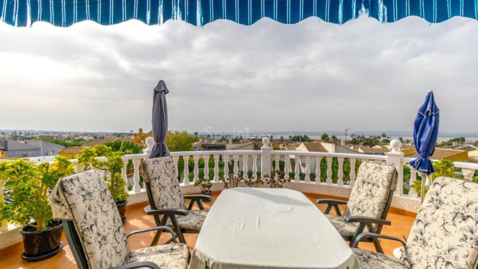 Bruktbolig - Villa -
Torrevieja