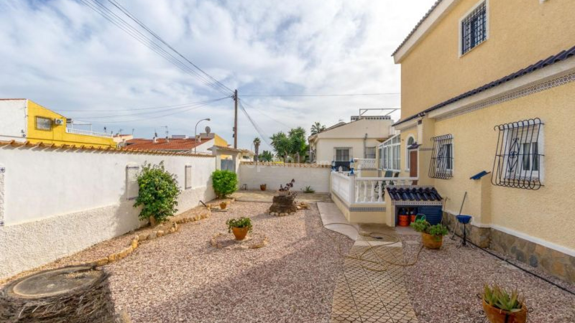 Bruktbolig - Villa -
Torrevieja