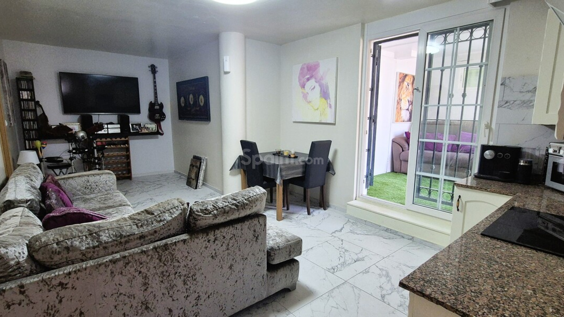 Bruktbolig - Villa -
Villamartín - Costa Blanca