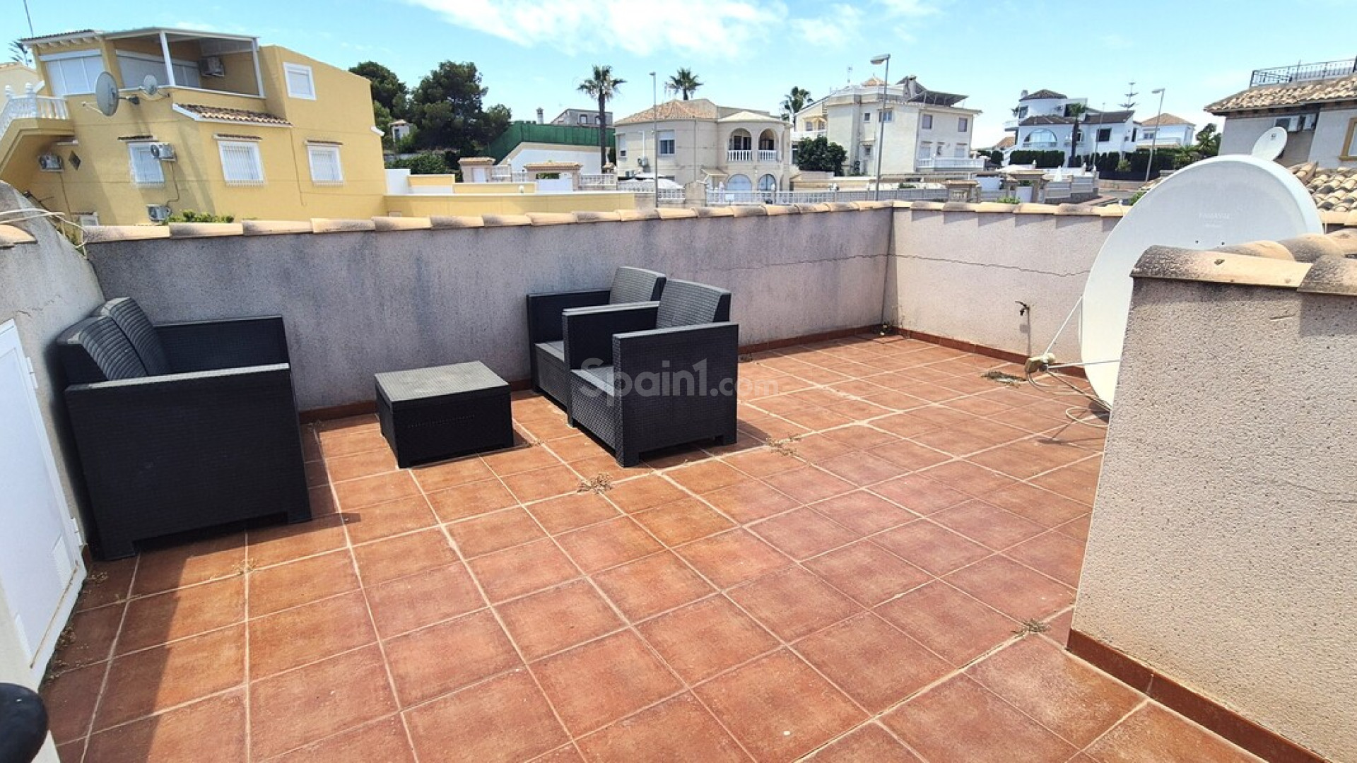 Bruktbolig - Villa -
Villamartín - Costa Blanca
