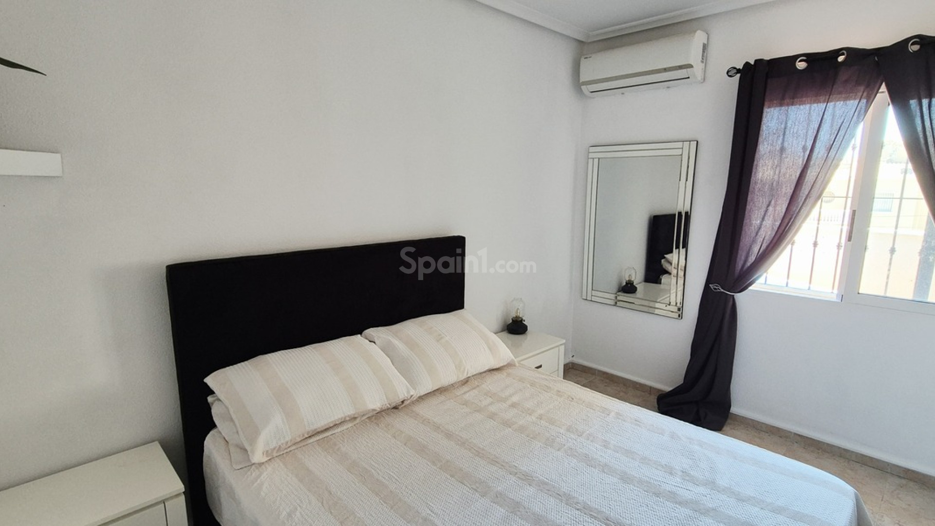 Bruktbolig - Villa -
Villamartín - Costa Blanca
