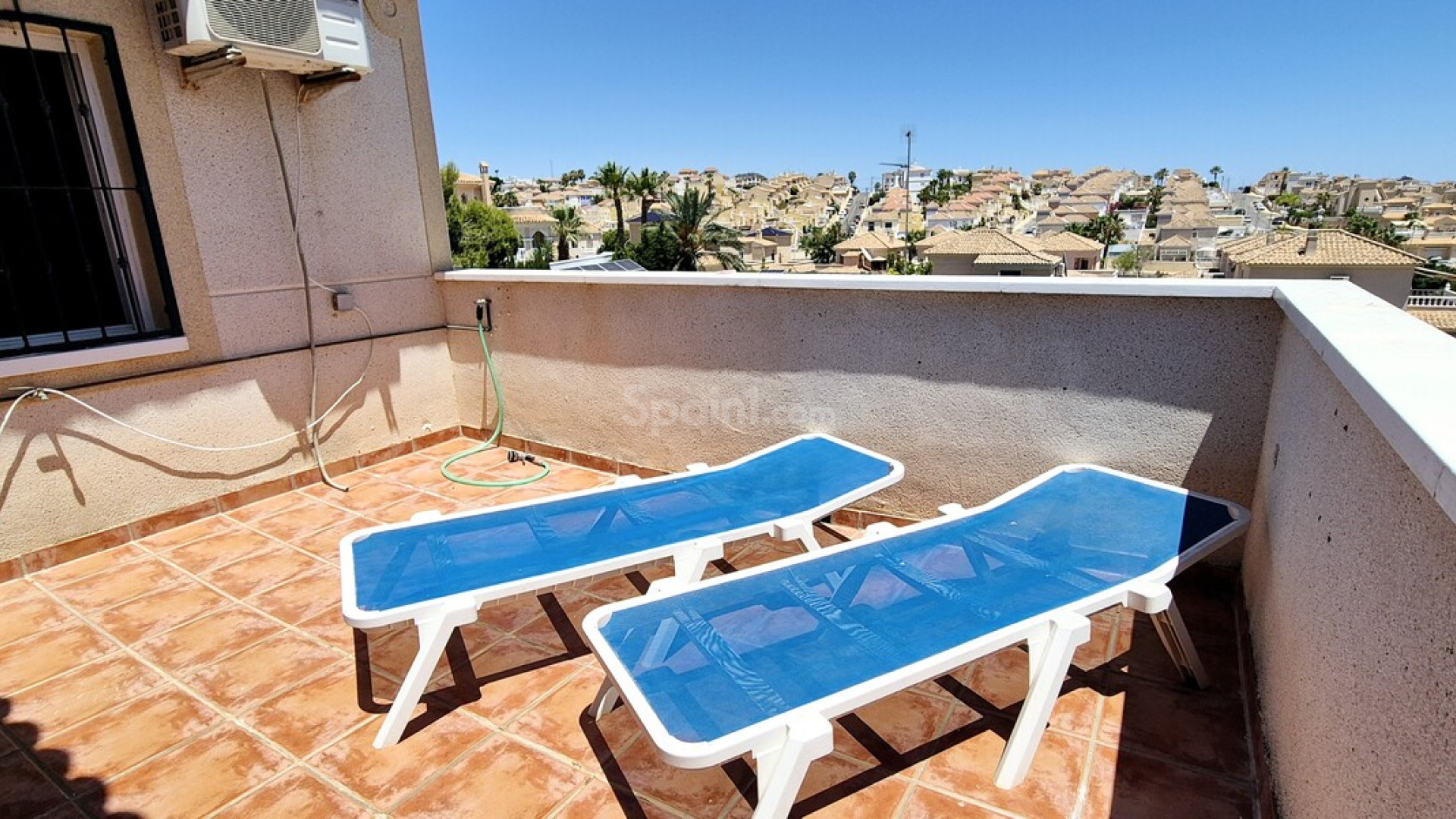 Bruktbolig - Villa -
Villamartín - Costa Blanca