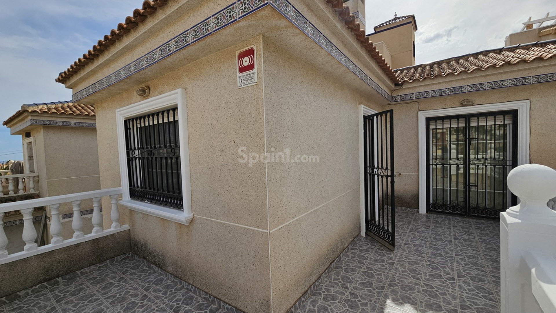 Bruktbolig - Villa -
Villamartín - Villamartin