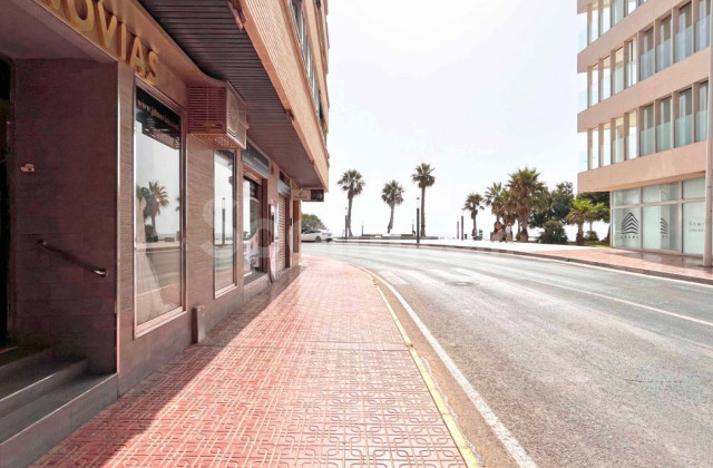 Comercial - Segunda mano - Torrevieja - Playa del Cura
