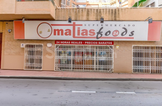 Commercial - Resale - Torrevieja - MO-65429