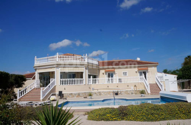 Finca Country Property - Resale - Catral - Catral