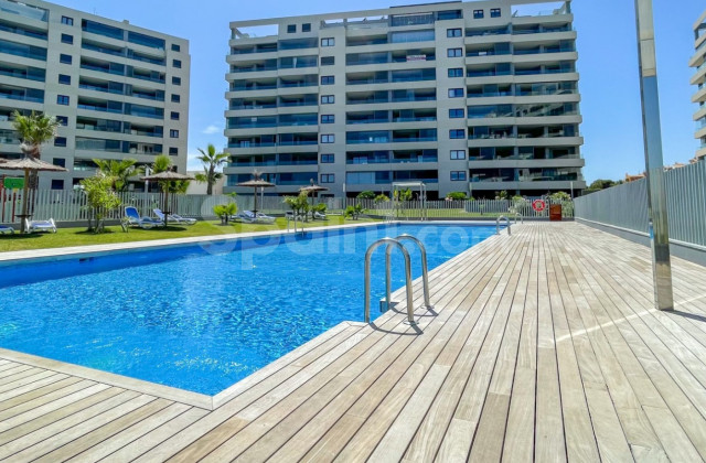 Lägenhet - Resale - Orihuela Costa - Punta Prima