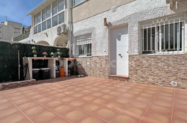 Lägenhet - Resale - Torrevieja - Torrelamata - La Mata
