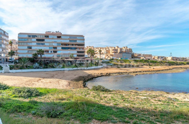 Lägenhet - Resale - Torrevieja - Torrevieja