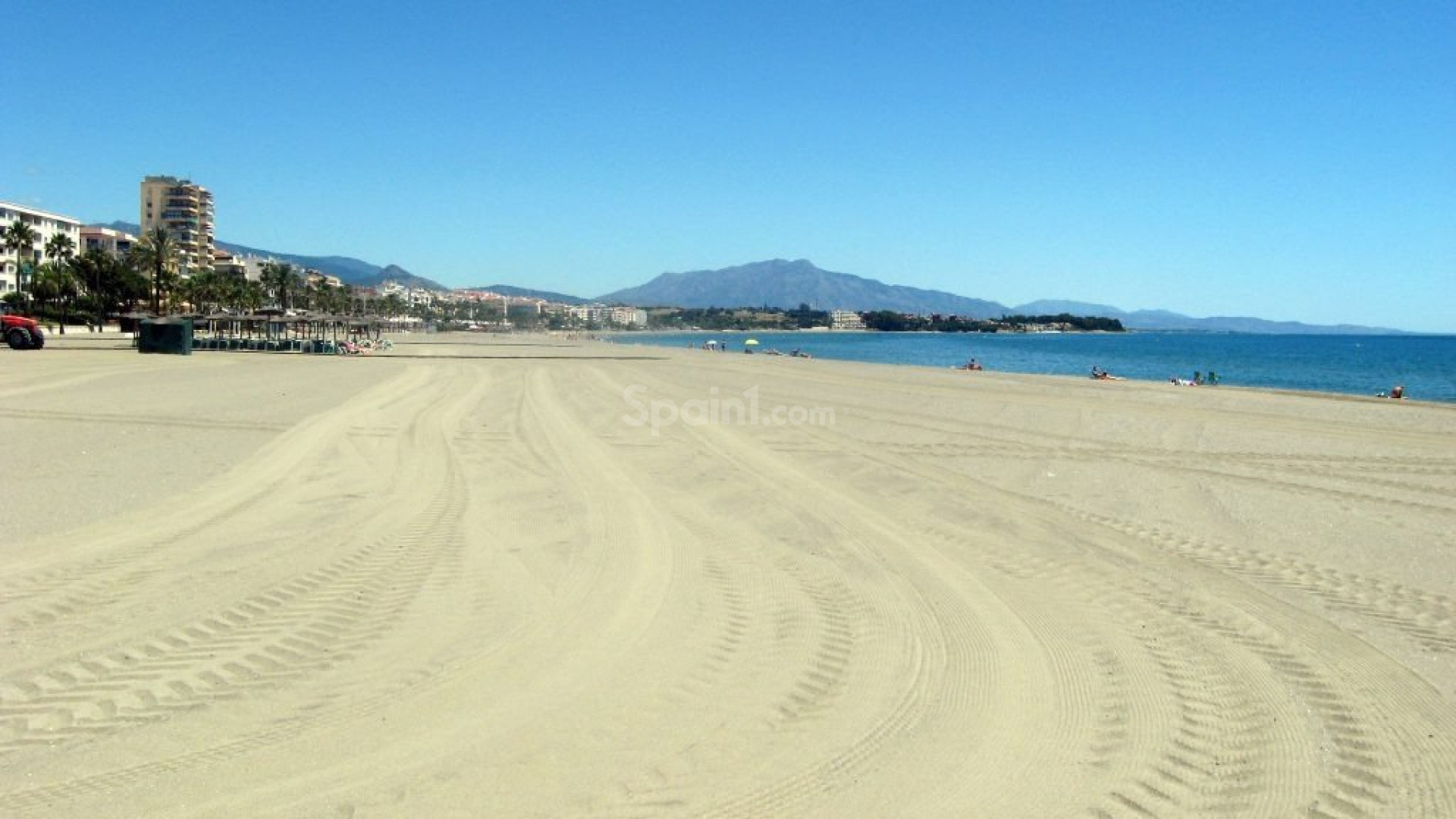 New Build - Apartment -
Estepona