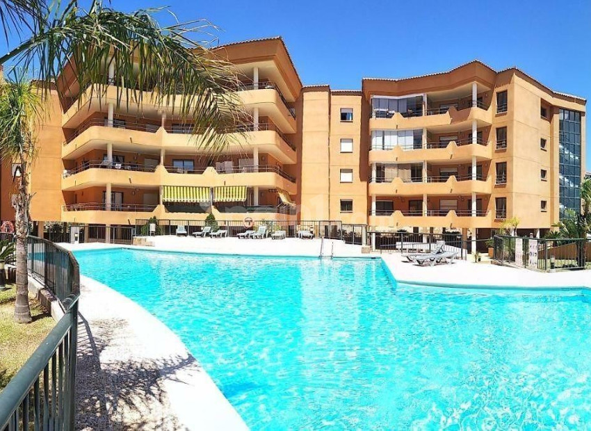 New Build - Apartment -
Fuengirola