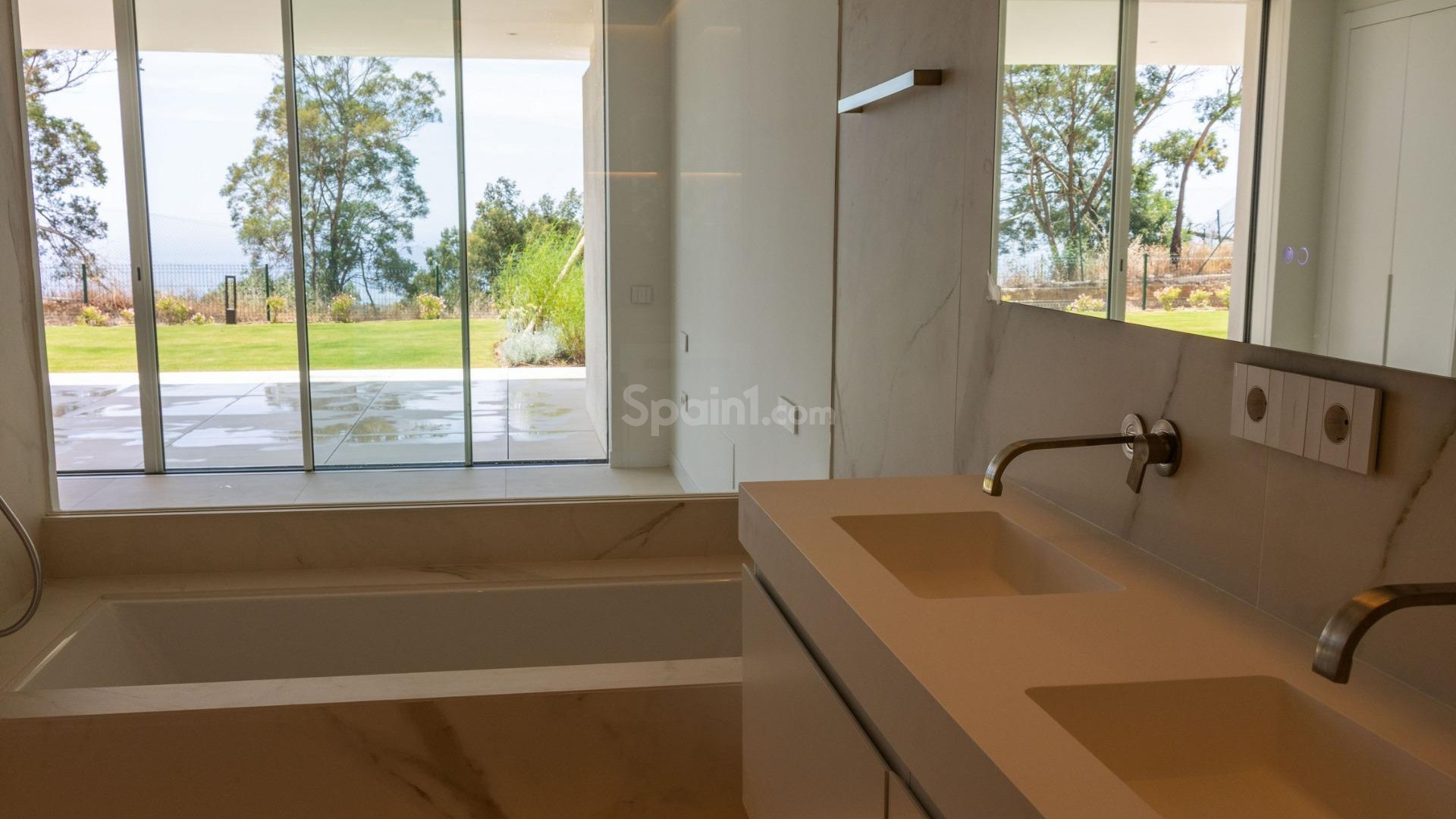 New Build - Apartment -
Ojen - El Soto De Marbella