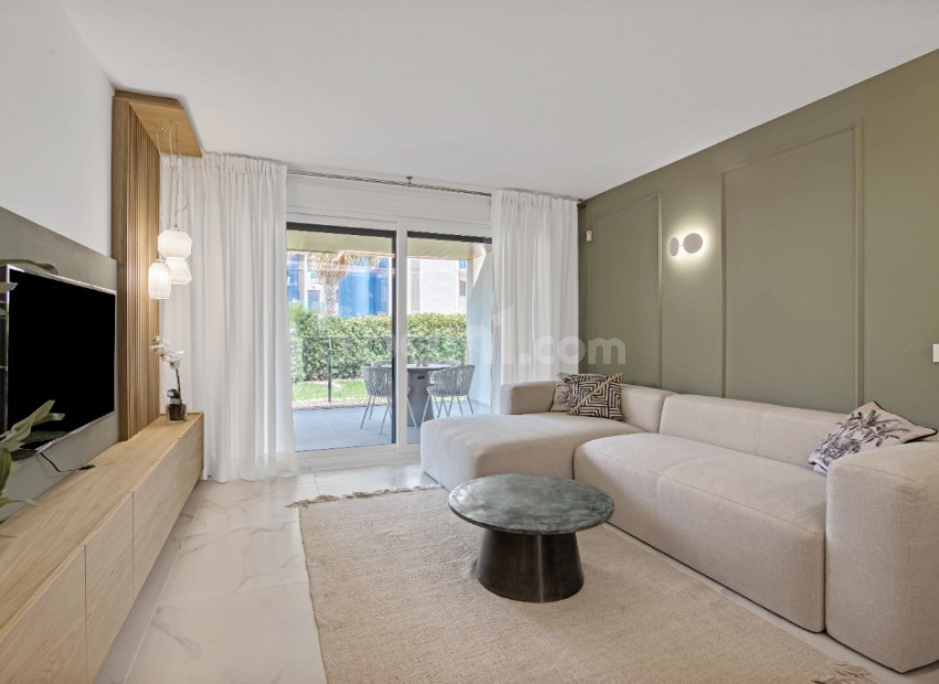 New Build - Apartment -
Punta Prima