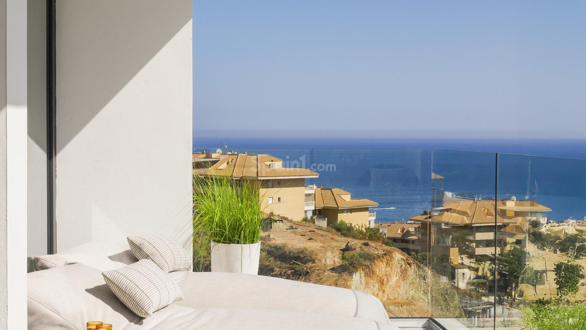 New Build - Radhus -
Fuengirola - El Higuerón