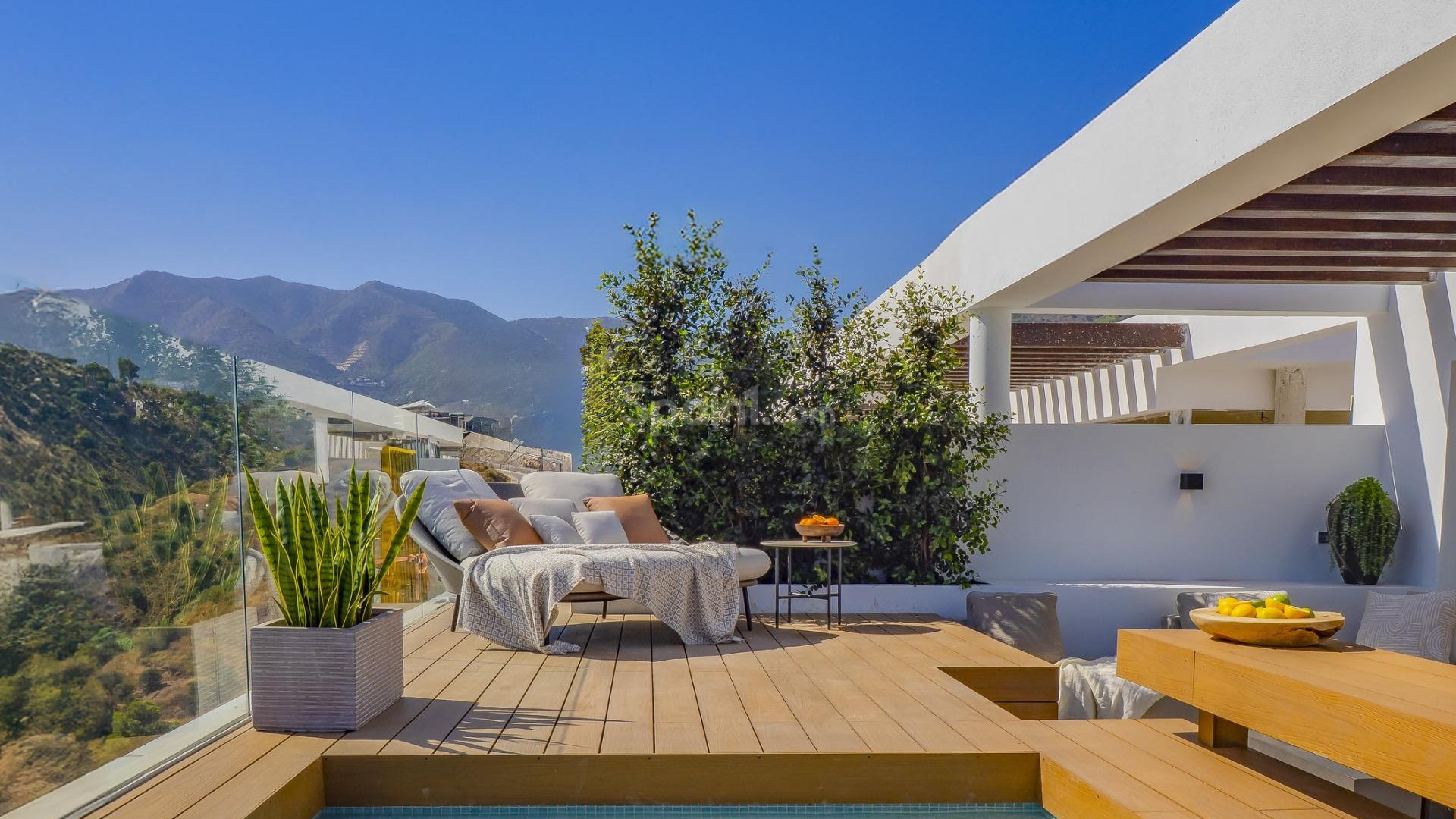 New Build - Radhus -
Fuengirola - El Higuerón