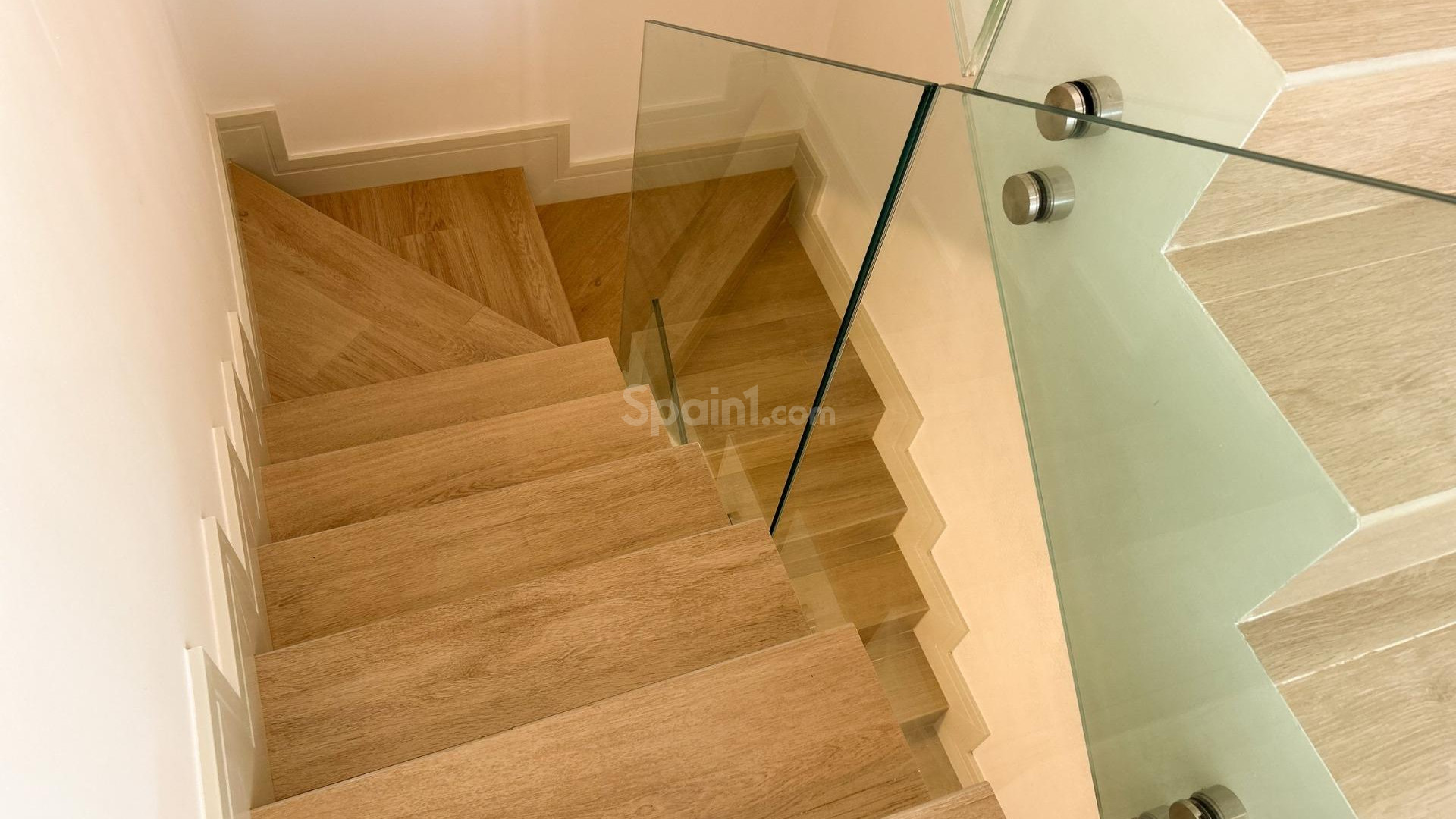 New Build - Radhus -
Málaga - El Limonar