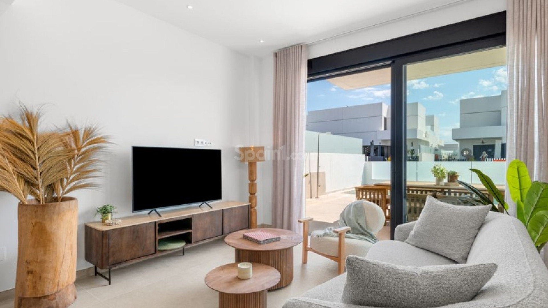 New Build - Stadthaus -
Dolores