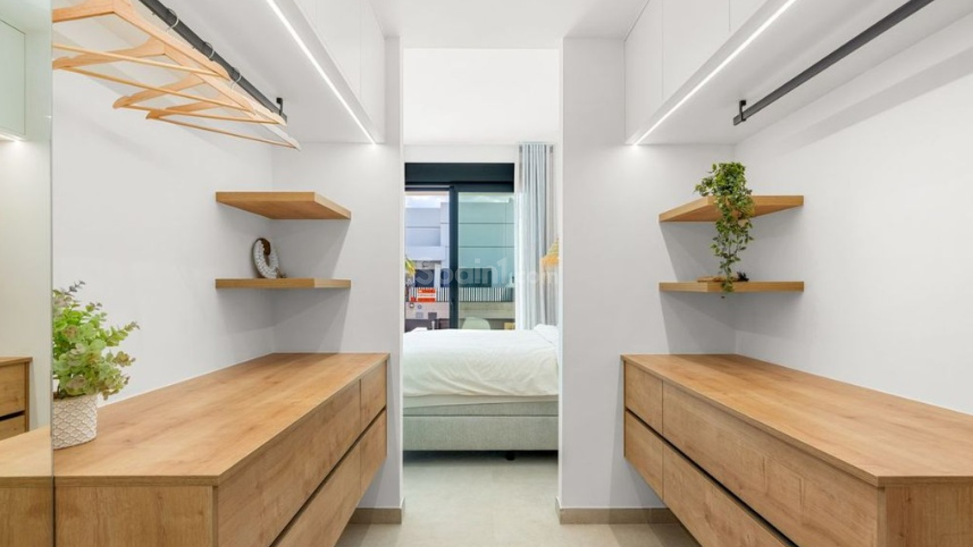 New Build - Stadthaus -
Dolores