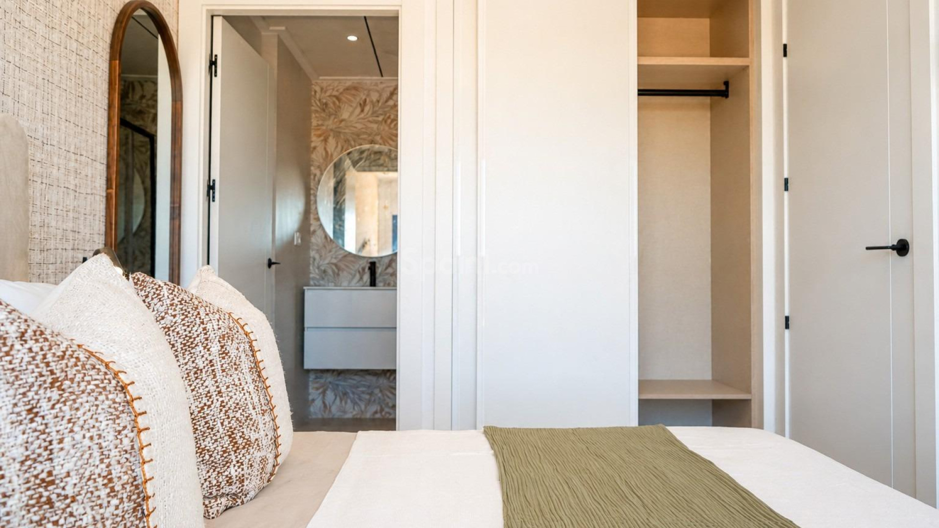 New Build - Townhouse -
Dolores - Sector 2